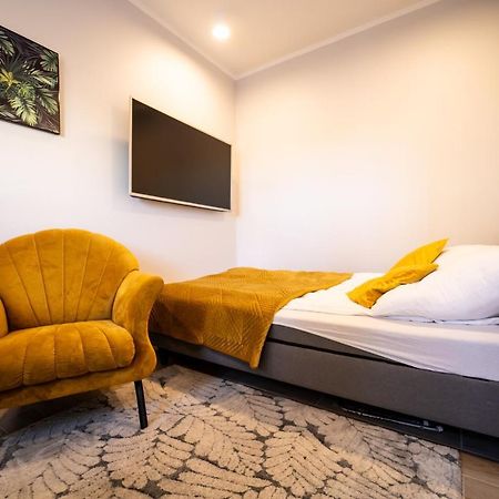 Kolorowe Apartamenty w Mielnie! 350m od plaży - 100m od jeziora! Mielno  Zewnętrze zdjęcie